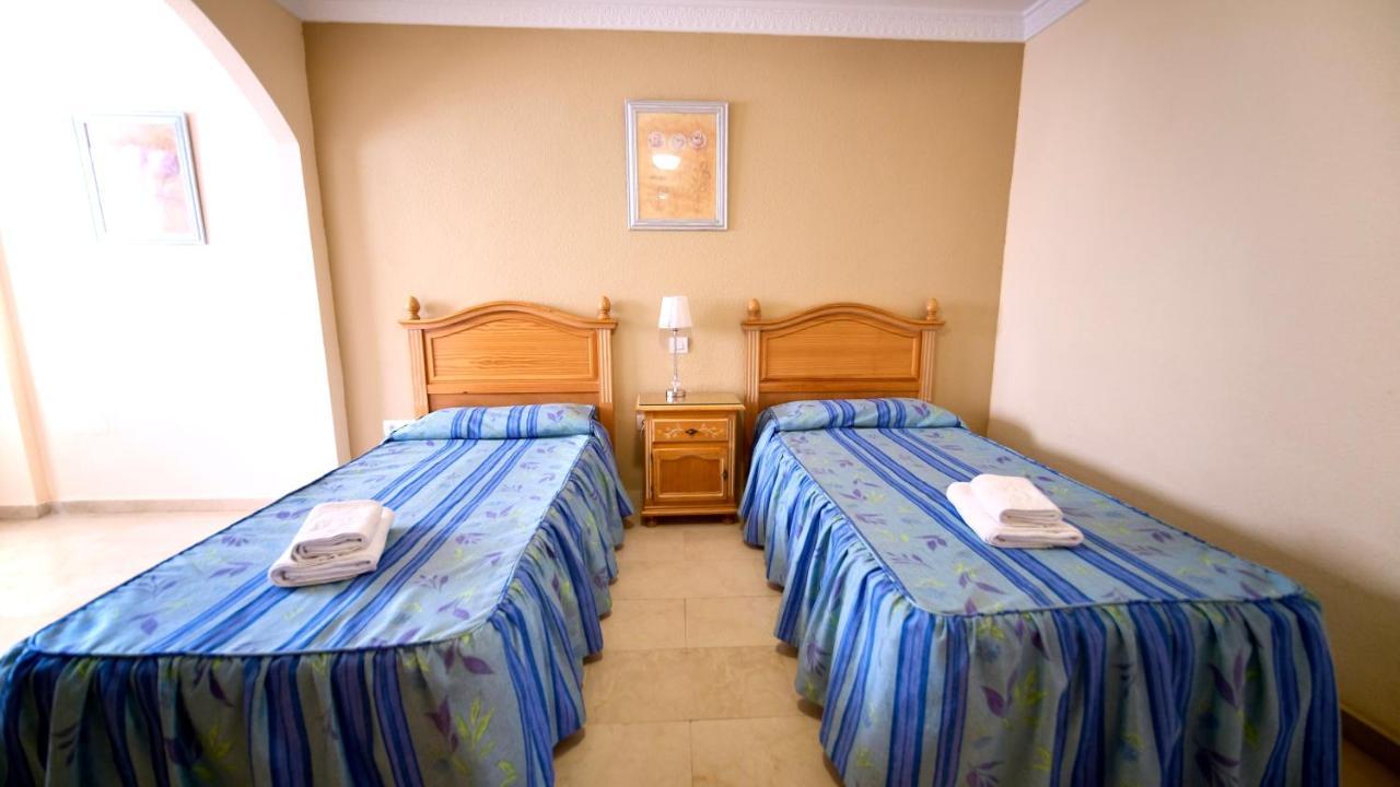 Playa Real Apartment Марбеля Екстериор снимка