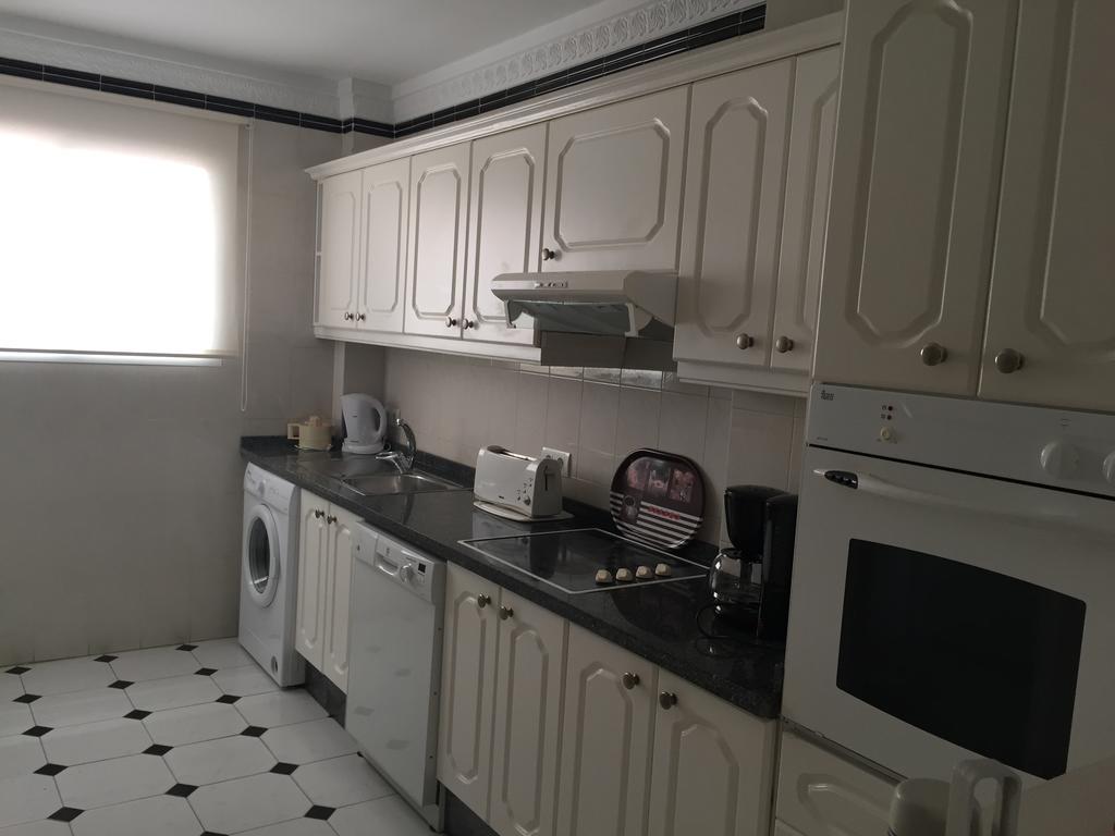 Playa Real Apartment Марбеля Стая снимка